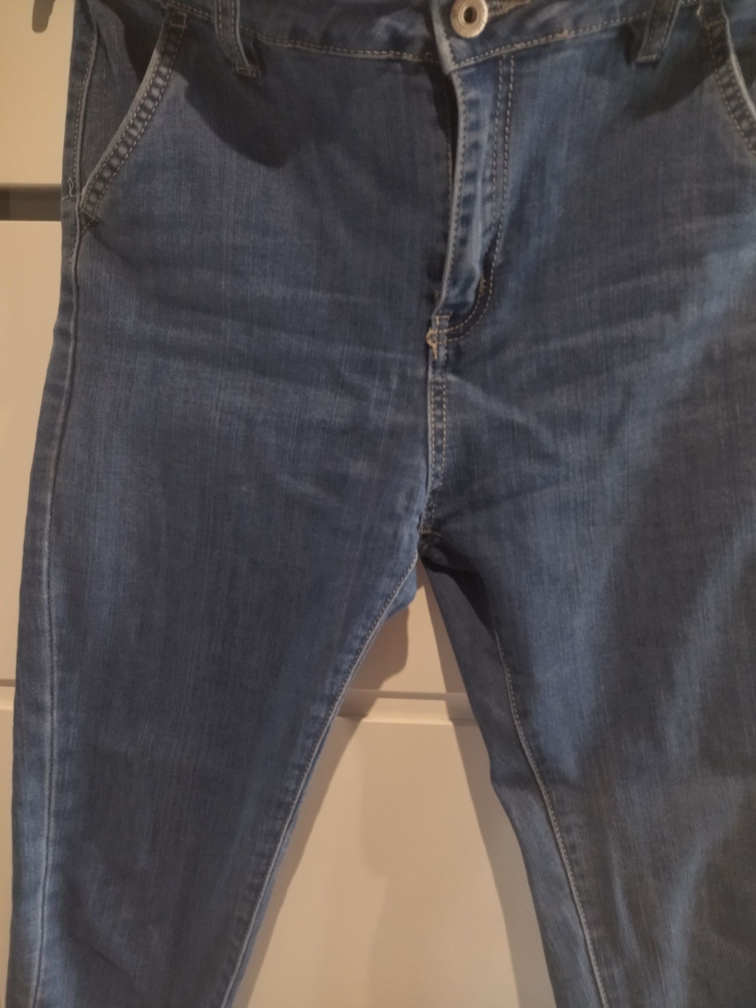 Spodnie jeansowe jak nowe