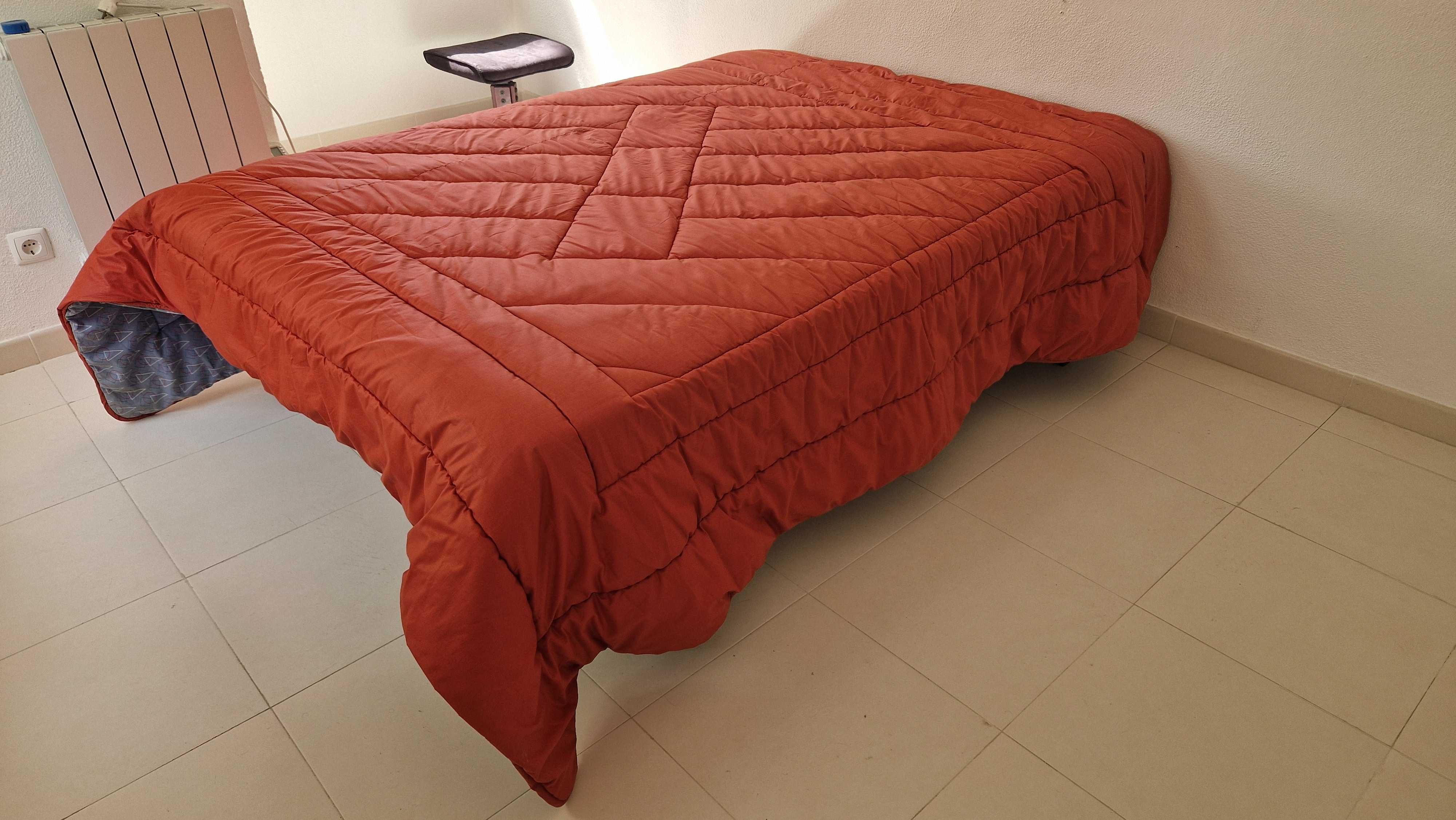 Edredon 2 faces Pierre Cardin 230cm largura x 220 cm comprimento