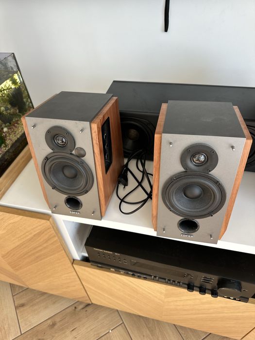Kolumny Edifier R1600T III