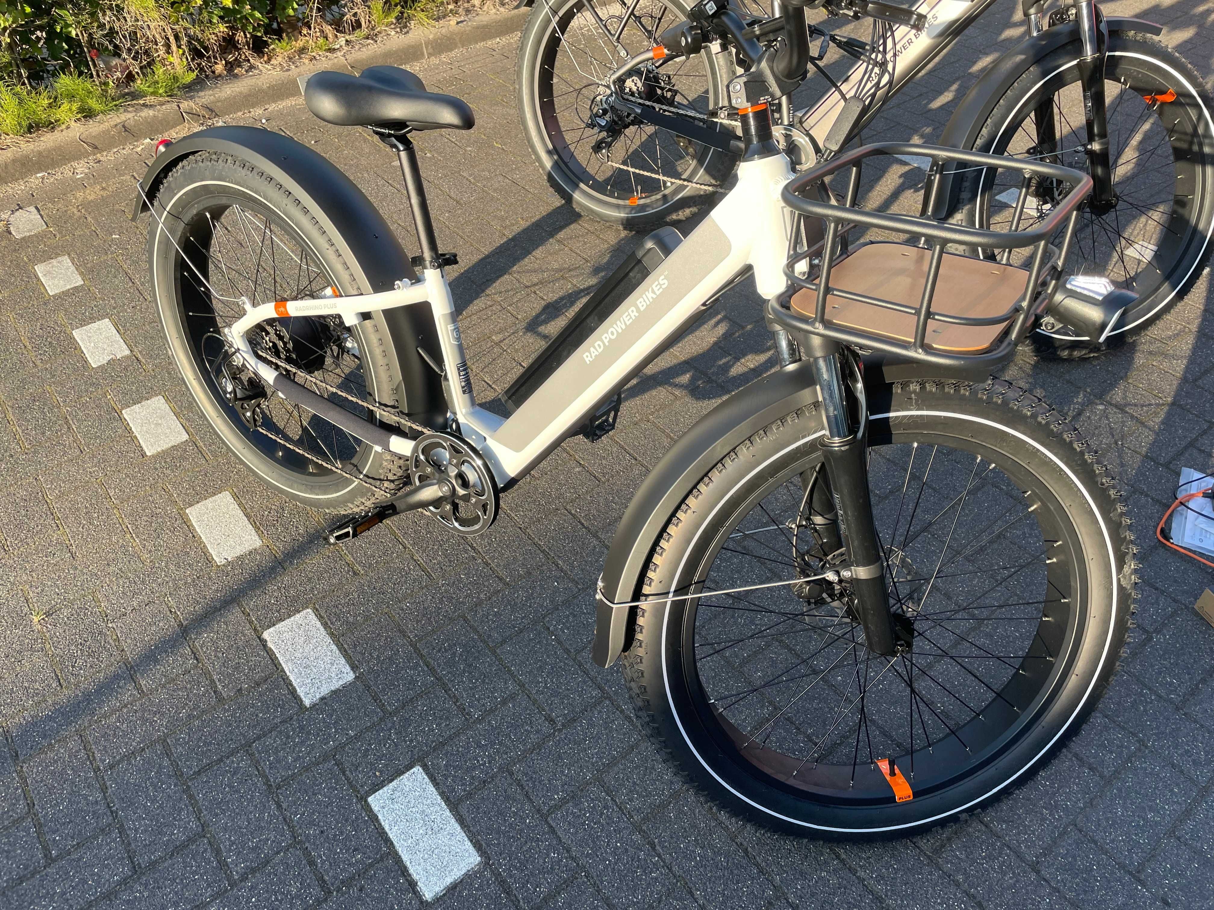 Rower Elektryczny Fatbike Rad Power Bikes RADRHINO 6 plus