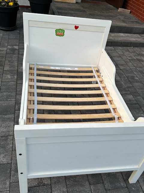 SUNDVIK IKEA rozsuwane łóżko z materacem