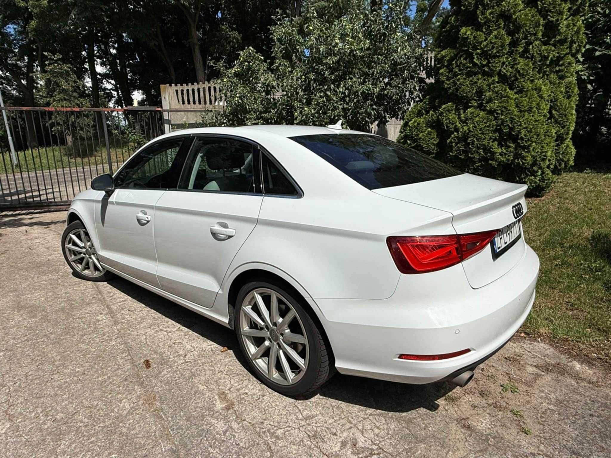 Audi a3 2.0 TFSI Quattro automat Bang & Olufsen Panorama Ambient