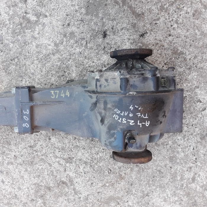 Audi a4b5 2.5V6,Diesel,dyferencjał,orzech,napęd