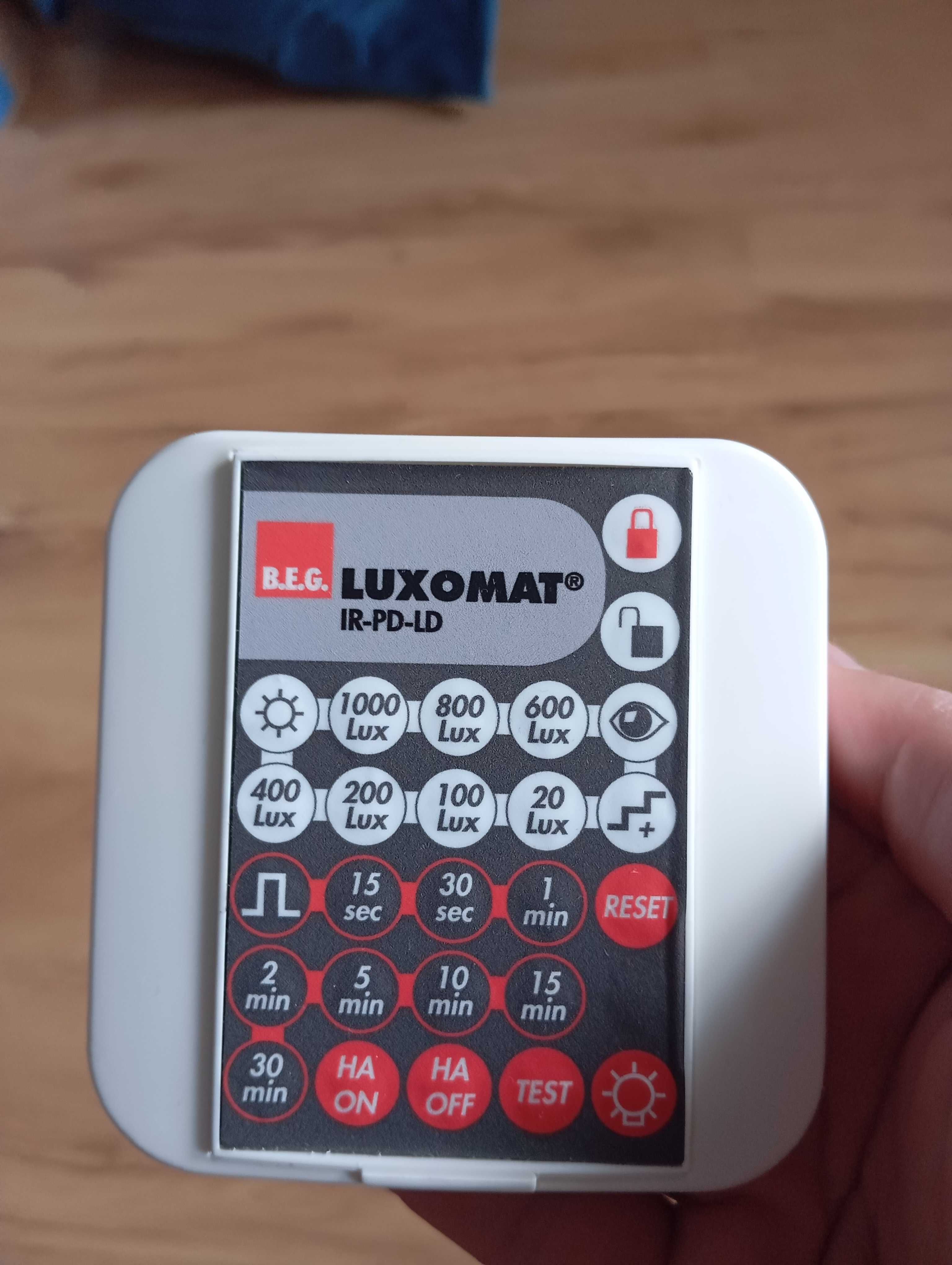 Pilot na podczerwień B.E.G. LUXOMAT® IR-PD-LD do czujników ruchu