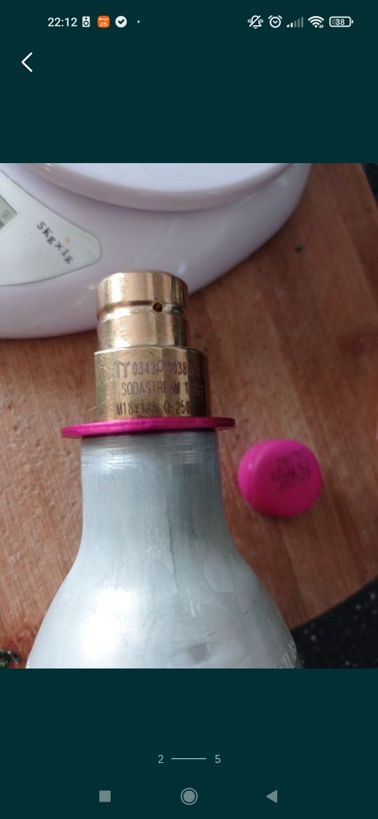 Nabuj . kardicz. .butelka CO2  Sodastream