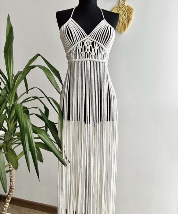 Шикарна сукня, в стилі бохо