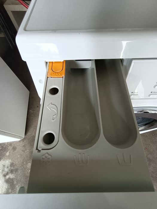 Pralka automatyczna Miele Softonic W3123.