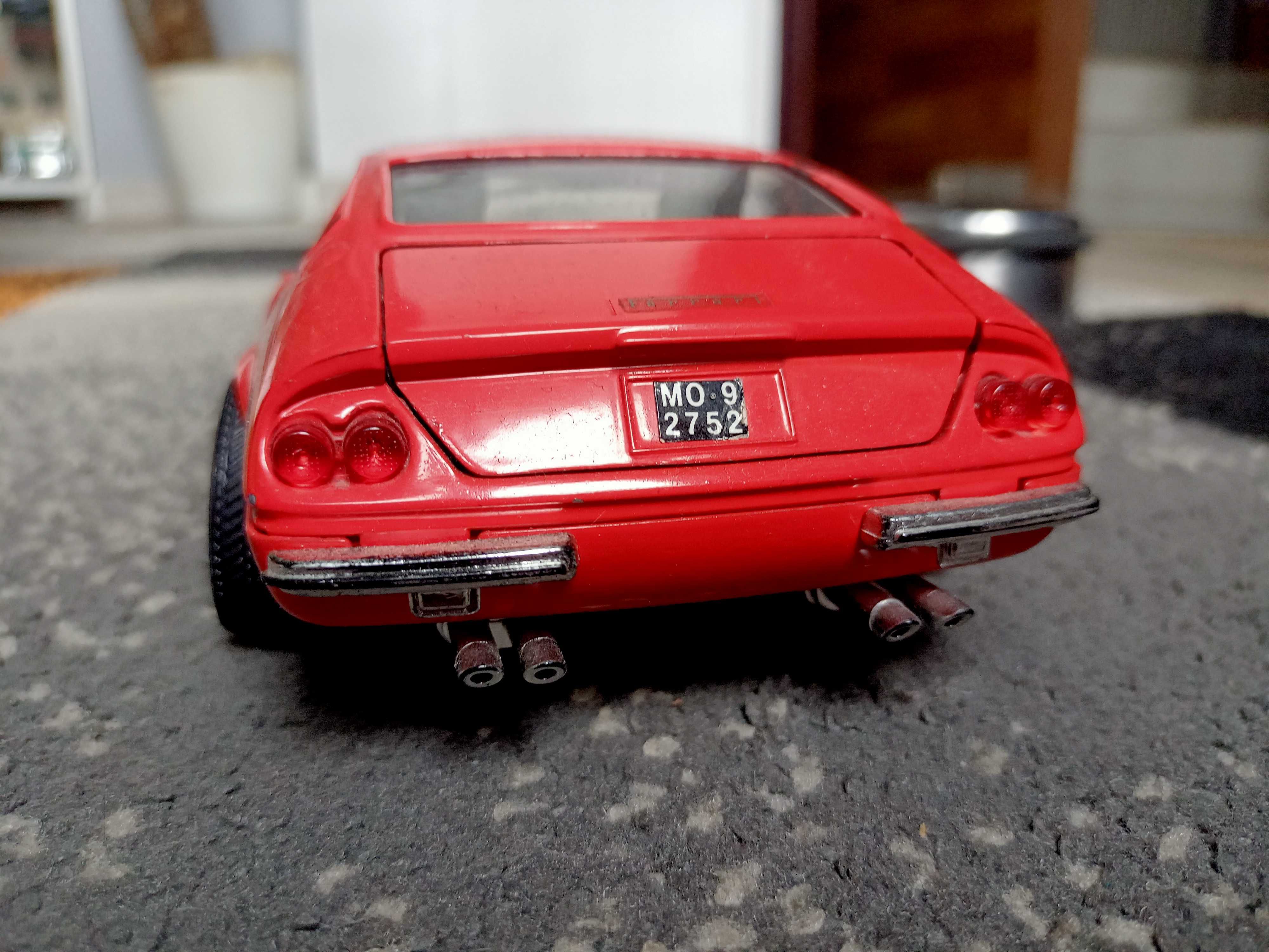 Modele ferrari 1/18