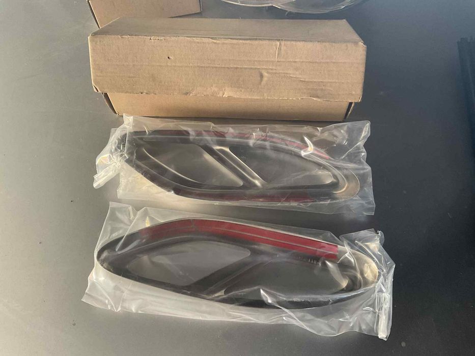 Acabamento da escape Mercedes E250