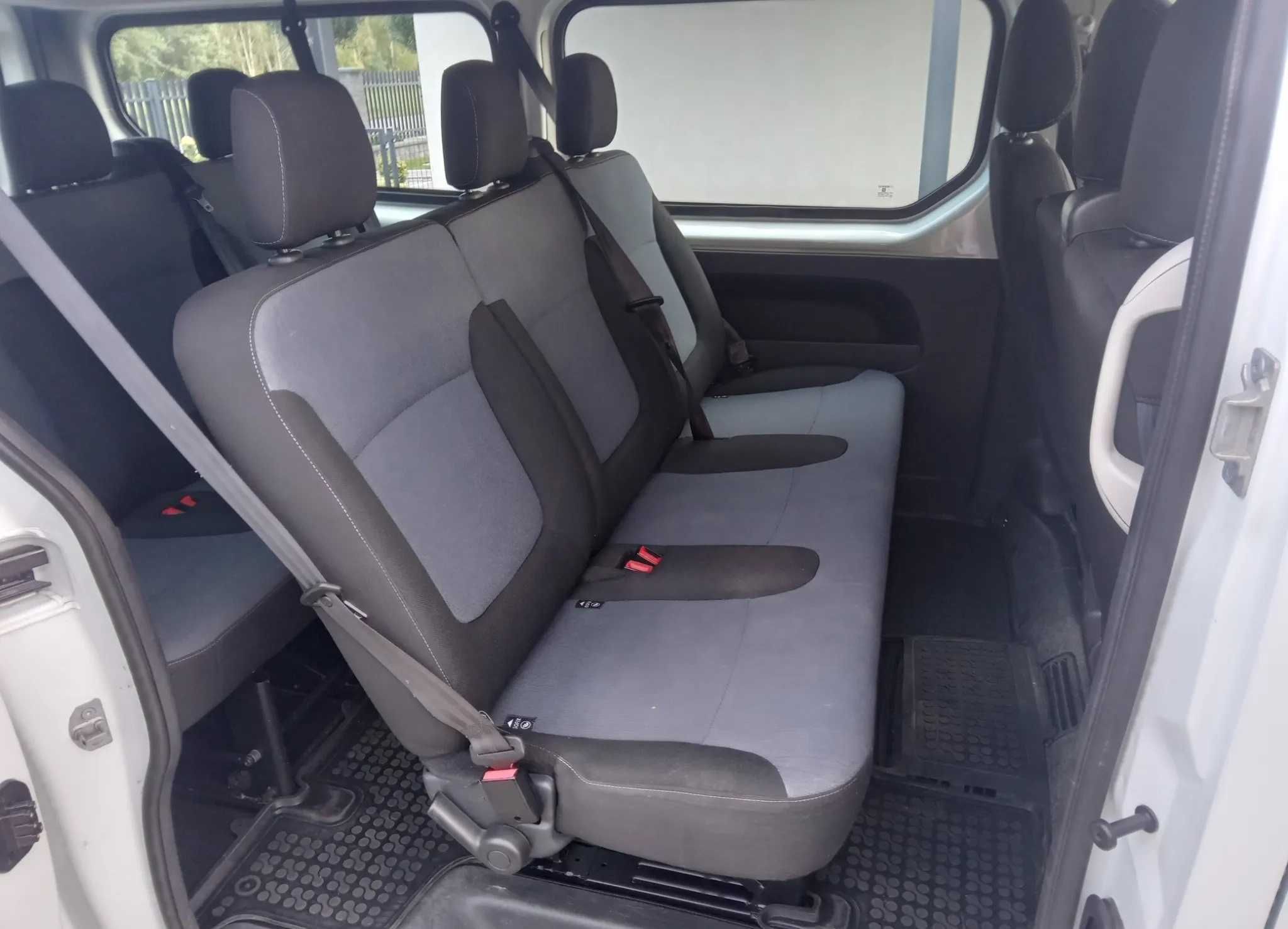opel vivaro long 9 osobowy klimatyzacja dwu strefowa