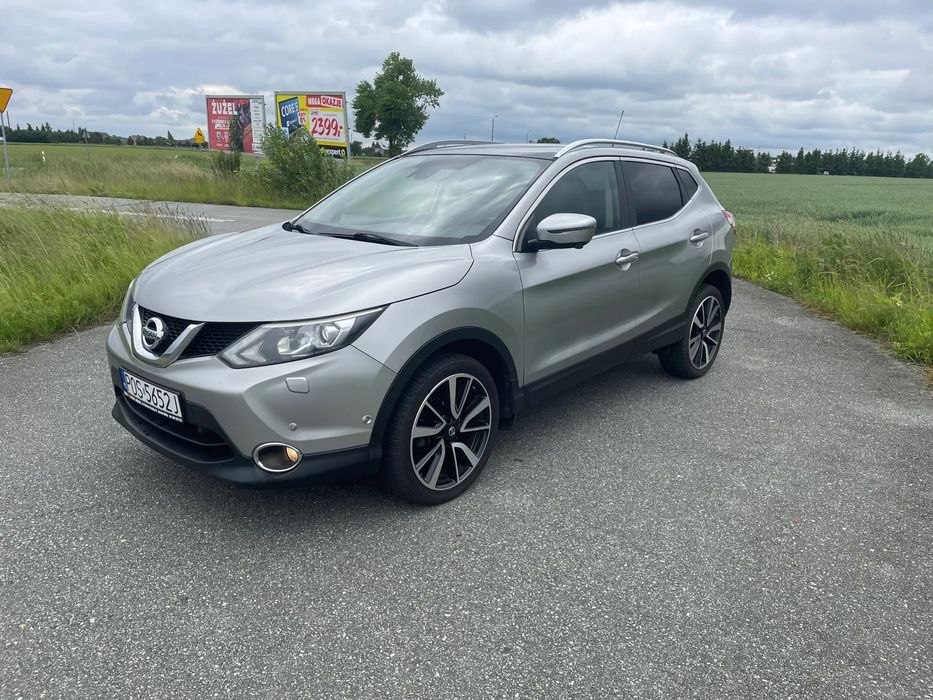 Nissan Qashqai 1,6 131 KM 4x4 Xenon Panorama dach