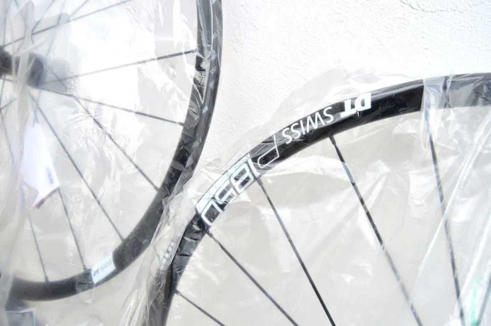 OKAZJA Nowe koła DT SWISS P1850 DISC SPLINE szosowe gravel Tubeless FV