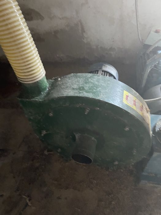 Продам комплект обладнання( гранулятор, екструдер, дробарка, змішувач)