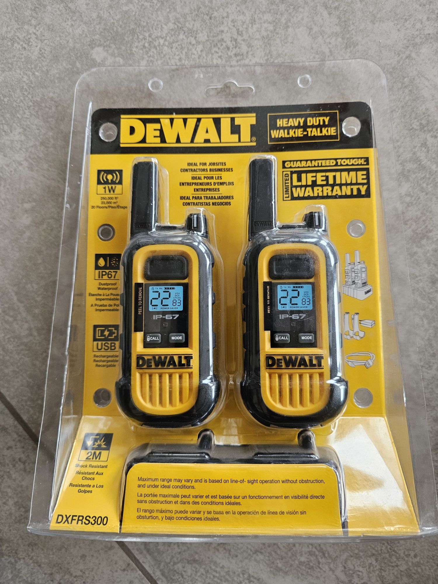 Dewalt DXFRS300 Walkie-talkie