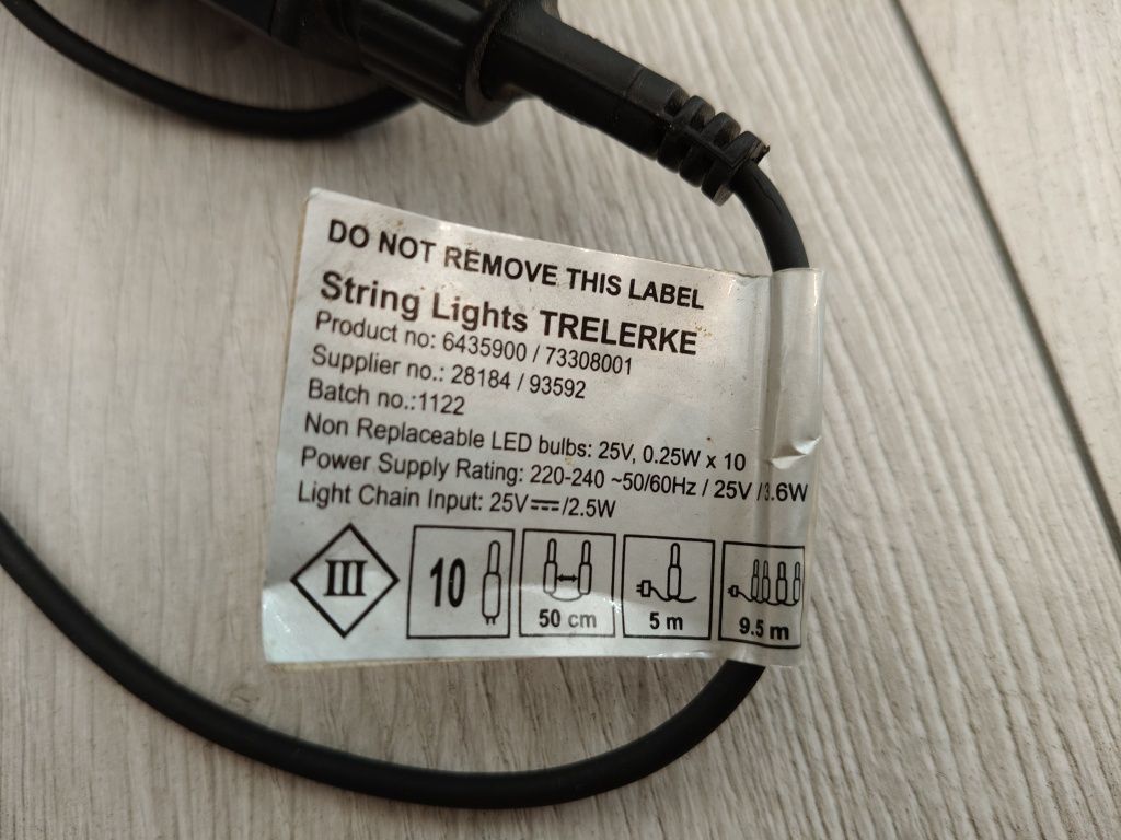 Sznur lampek LED świetlny taras balkon