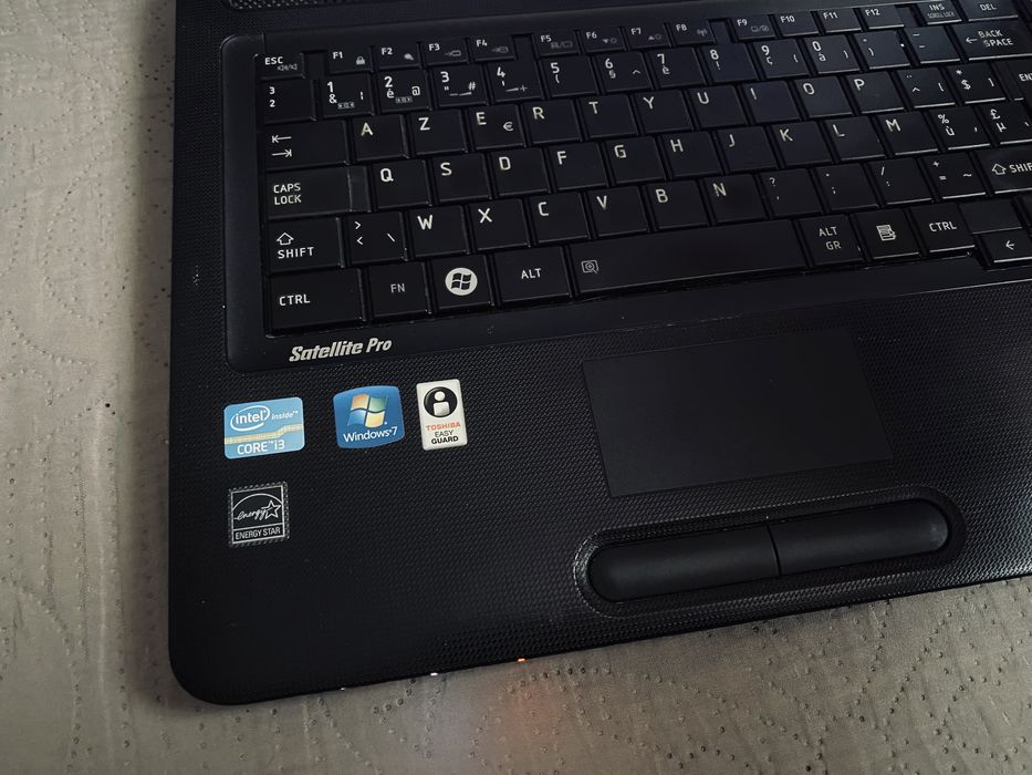 Ноутбук Toshiba Satellire pro L770-125 Intel core і3. Робочий
