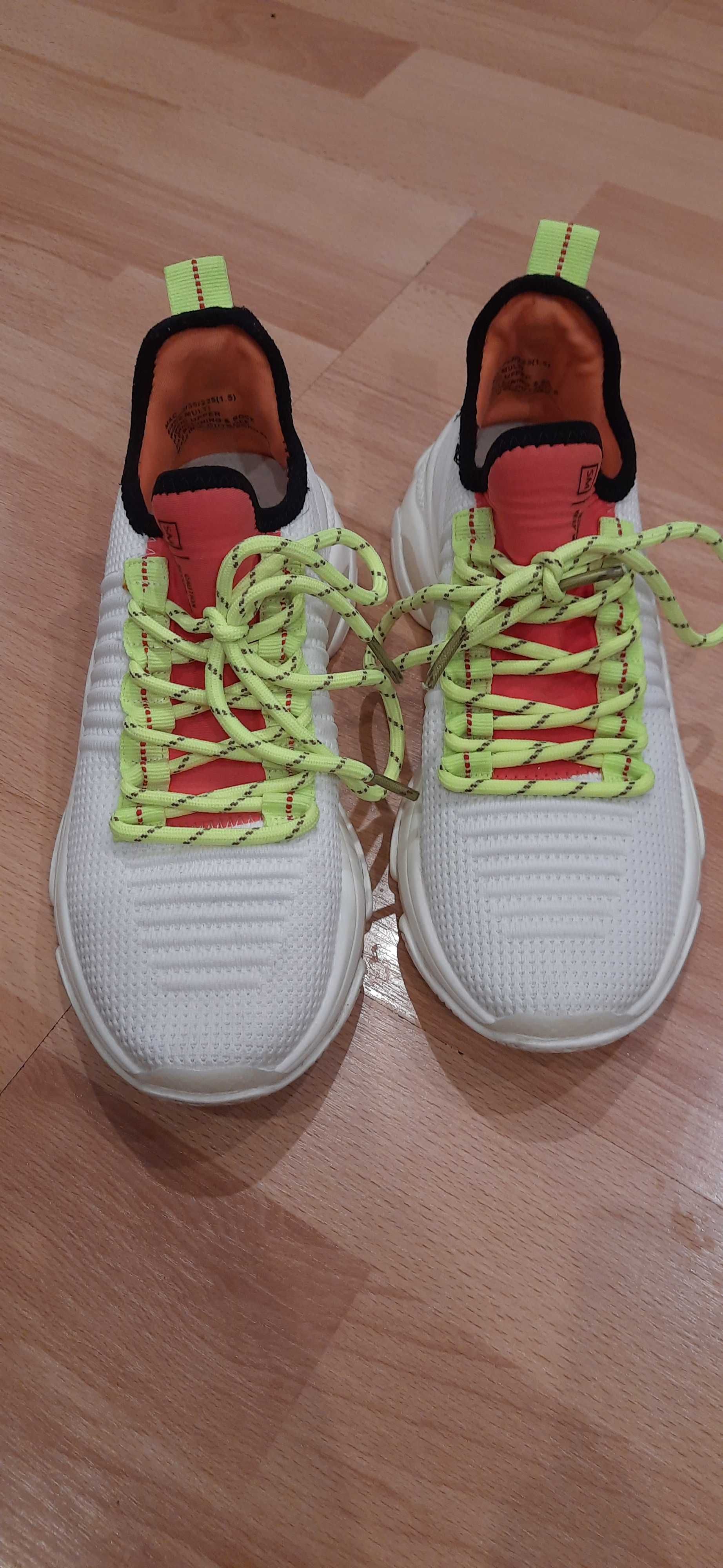 Buty sneakersy damskie Steve Madden