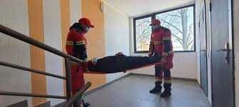 Перевозка лежачих и сидячих больных,инвалидов/Подьем и спуск с этажей