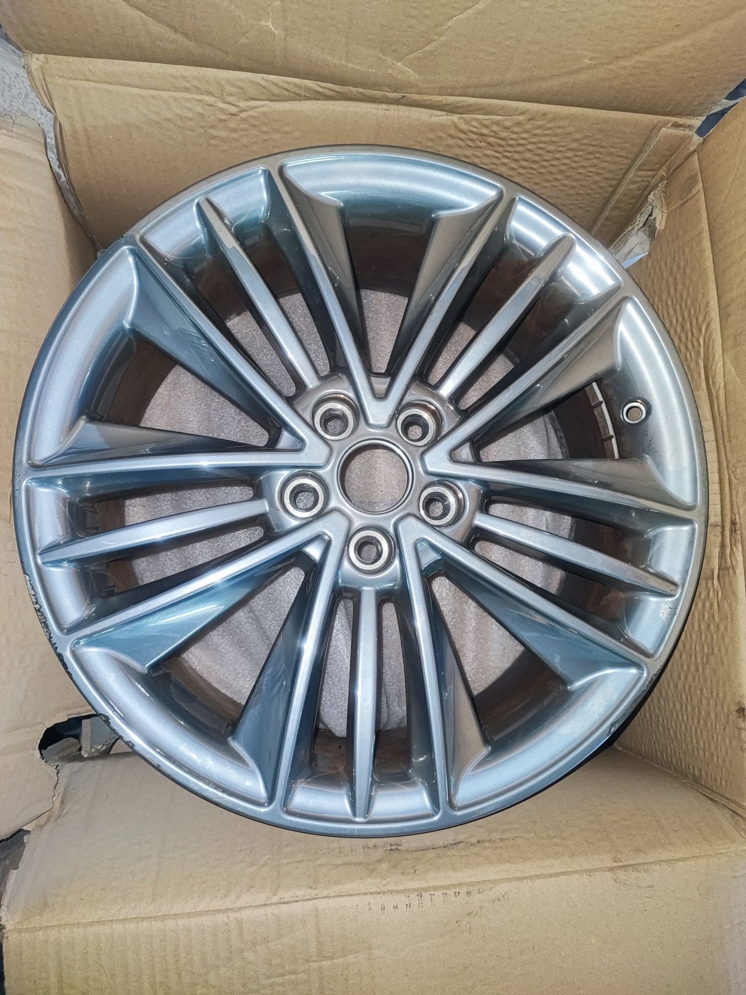 Jantes 18" 5x108 8" ET55