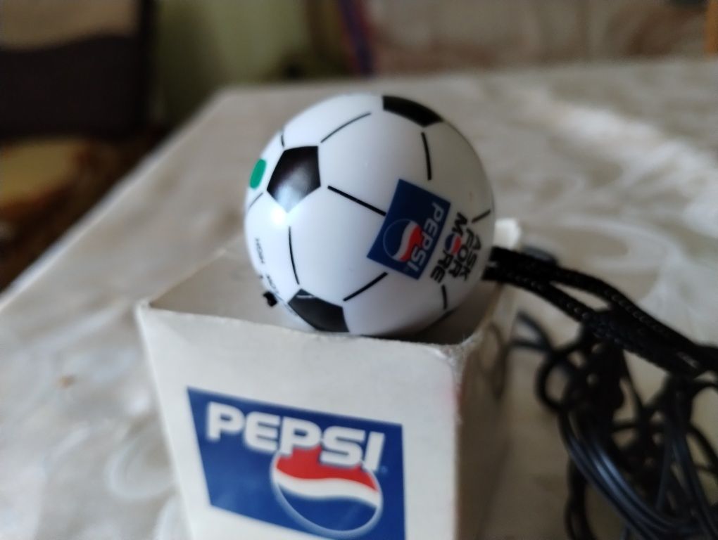 Radyjko  music Pepsi piłka. Kolekcjoner okazja!