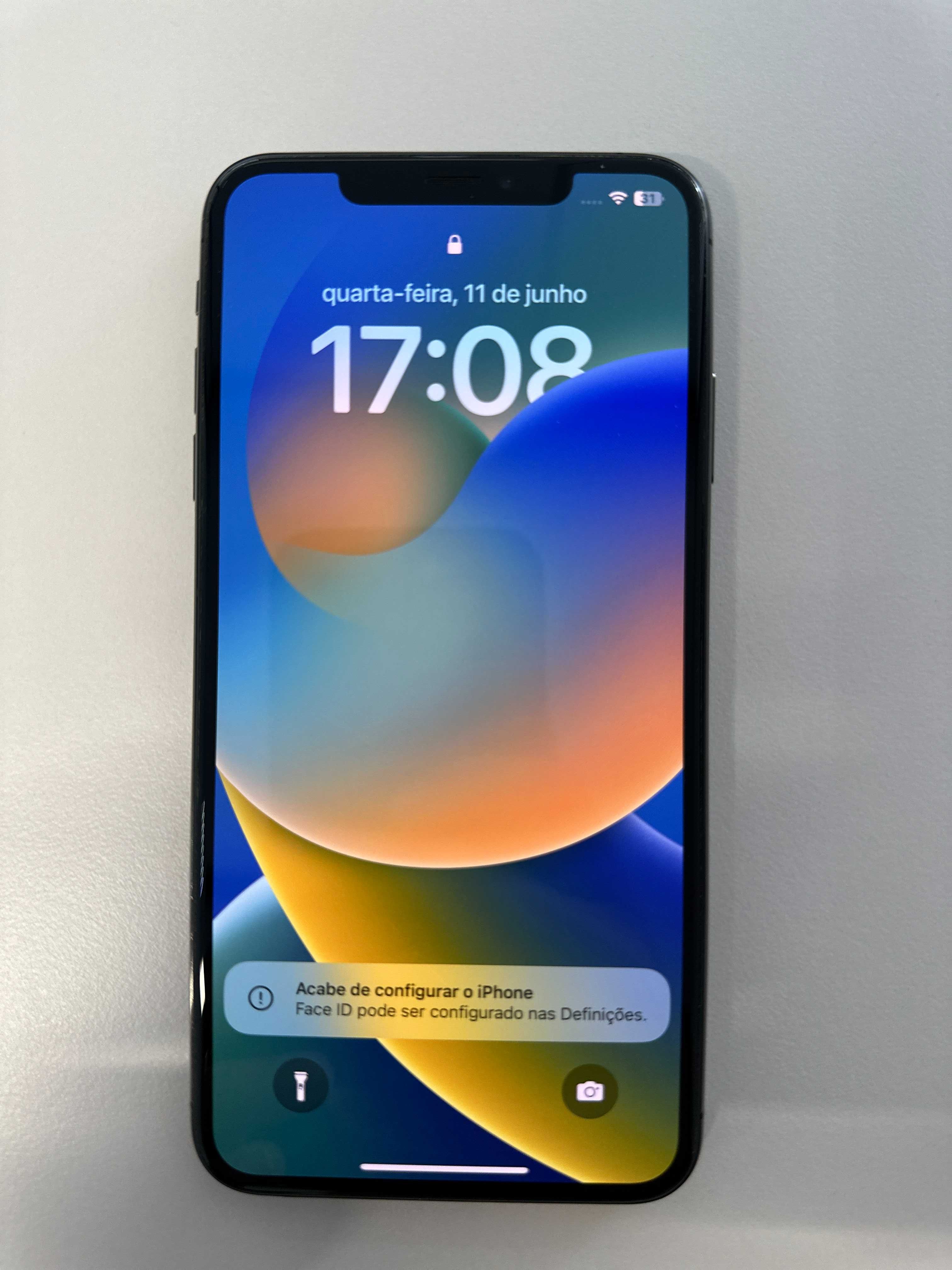 iPhone XS Max – 64GB