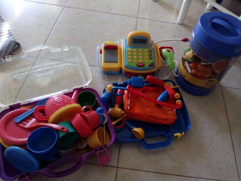 Conjunto de brinquedos