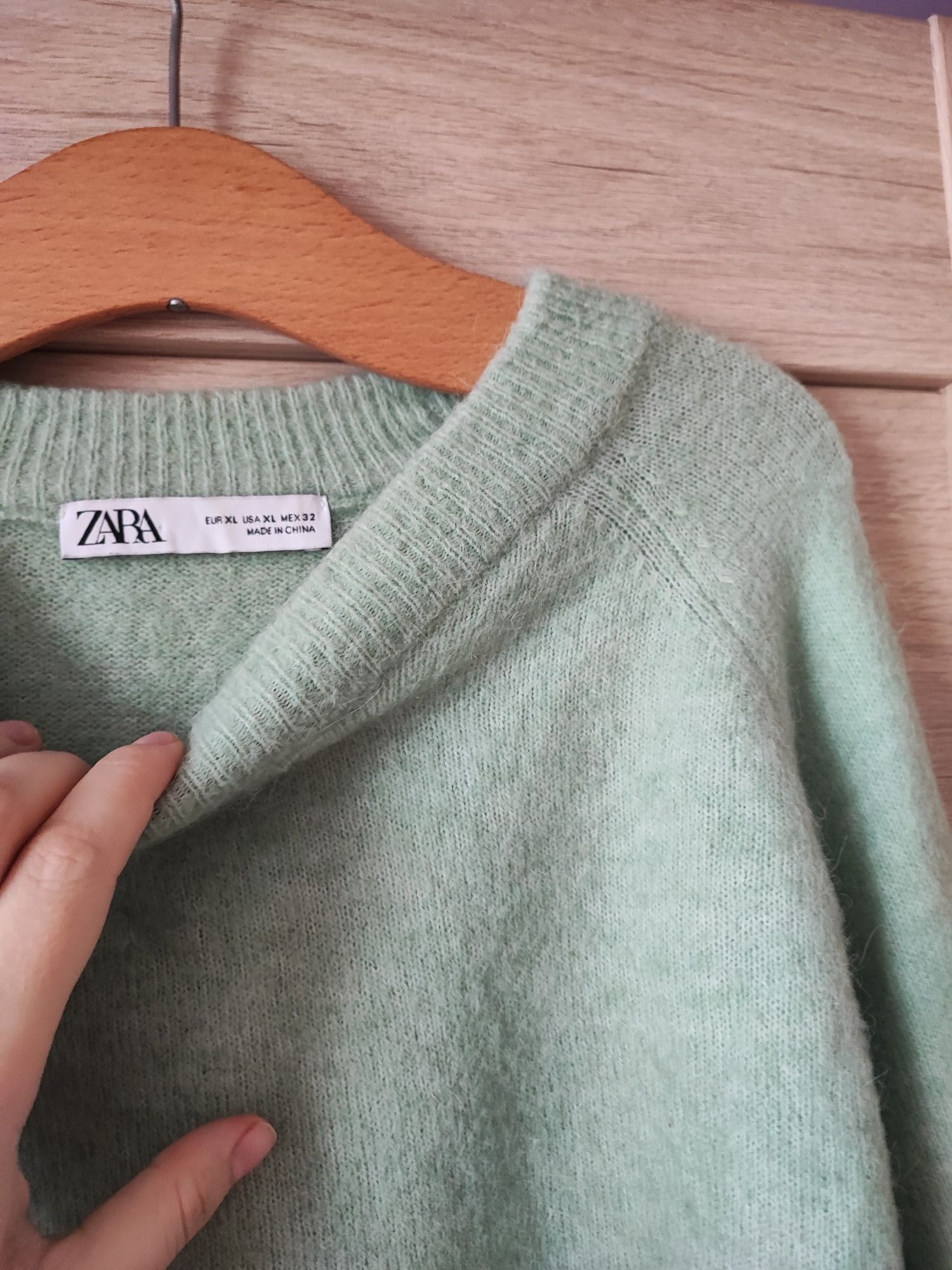Sweterek miętowy z wełną i alpaką Zara r. XL