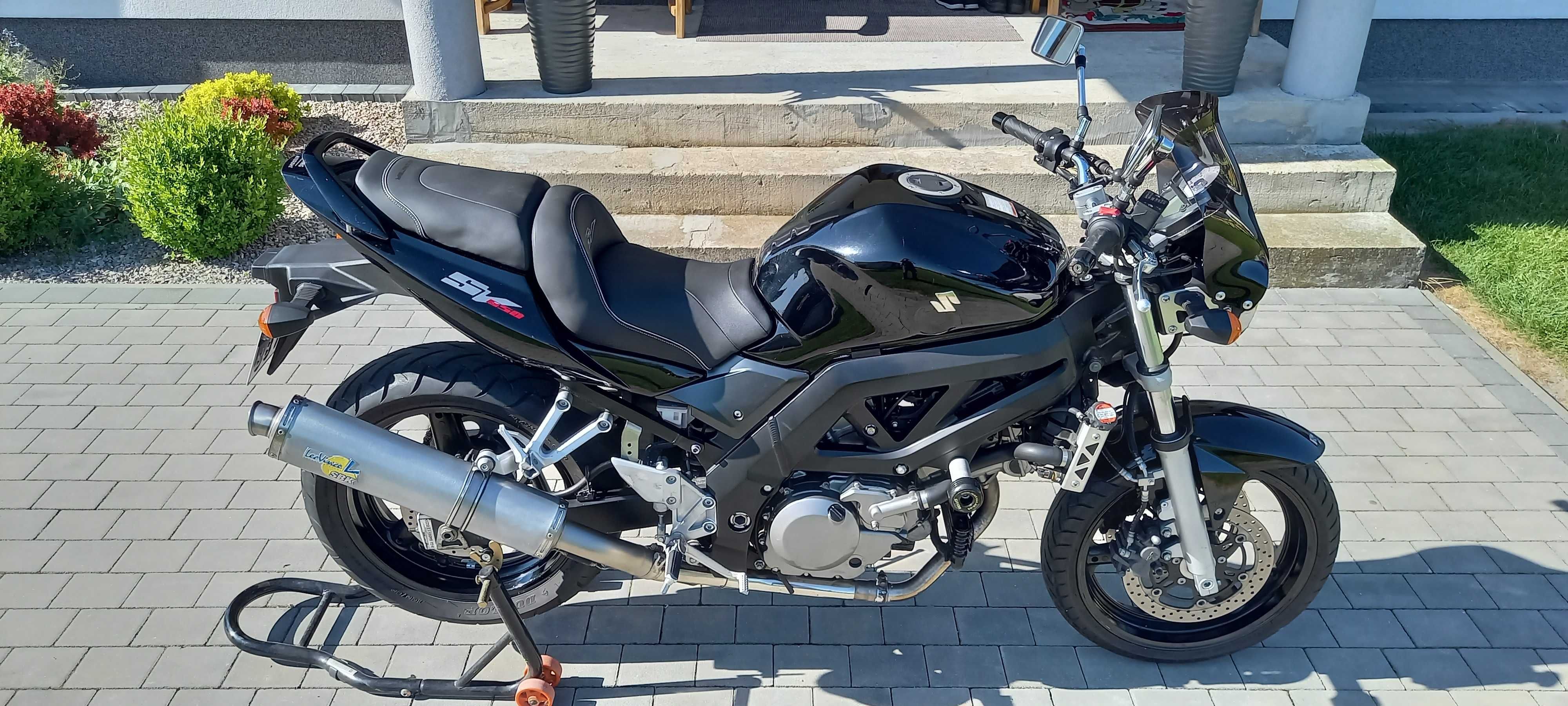 Suzuki SV 650 N 2007 r. 16300 km.