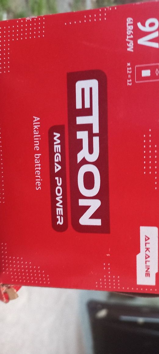 Крона Etron 9V 6LR61/9v