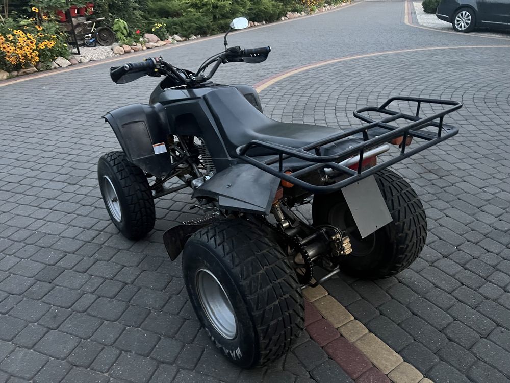 Quad  Derbi 175cm3 z homologacją