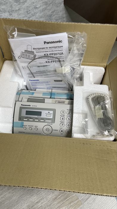 Телефон факс Panasonic KX-FP218UA