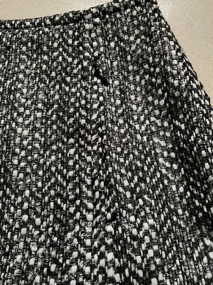 Spódnica krótka Blacky Dress Berlin - rozmiar S/M