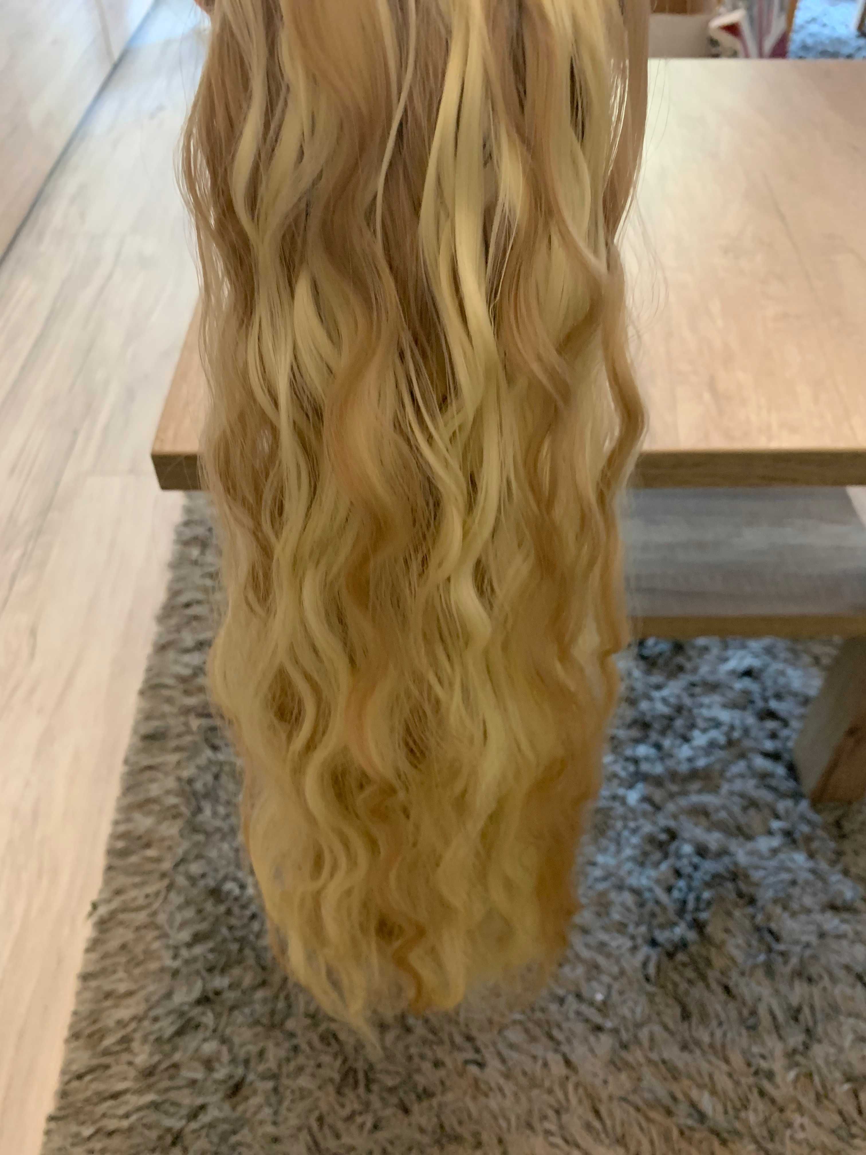 Doczepiany kucyk falistymi ciemny jasny blond kręcony długi 60 cm