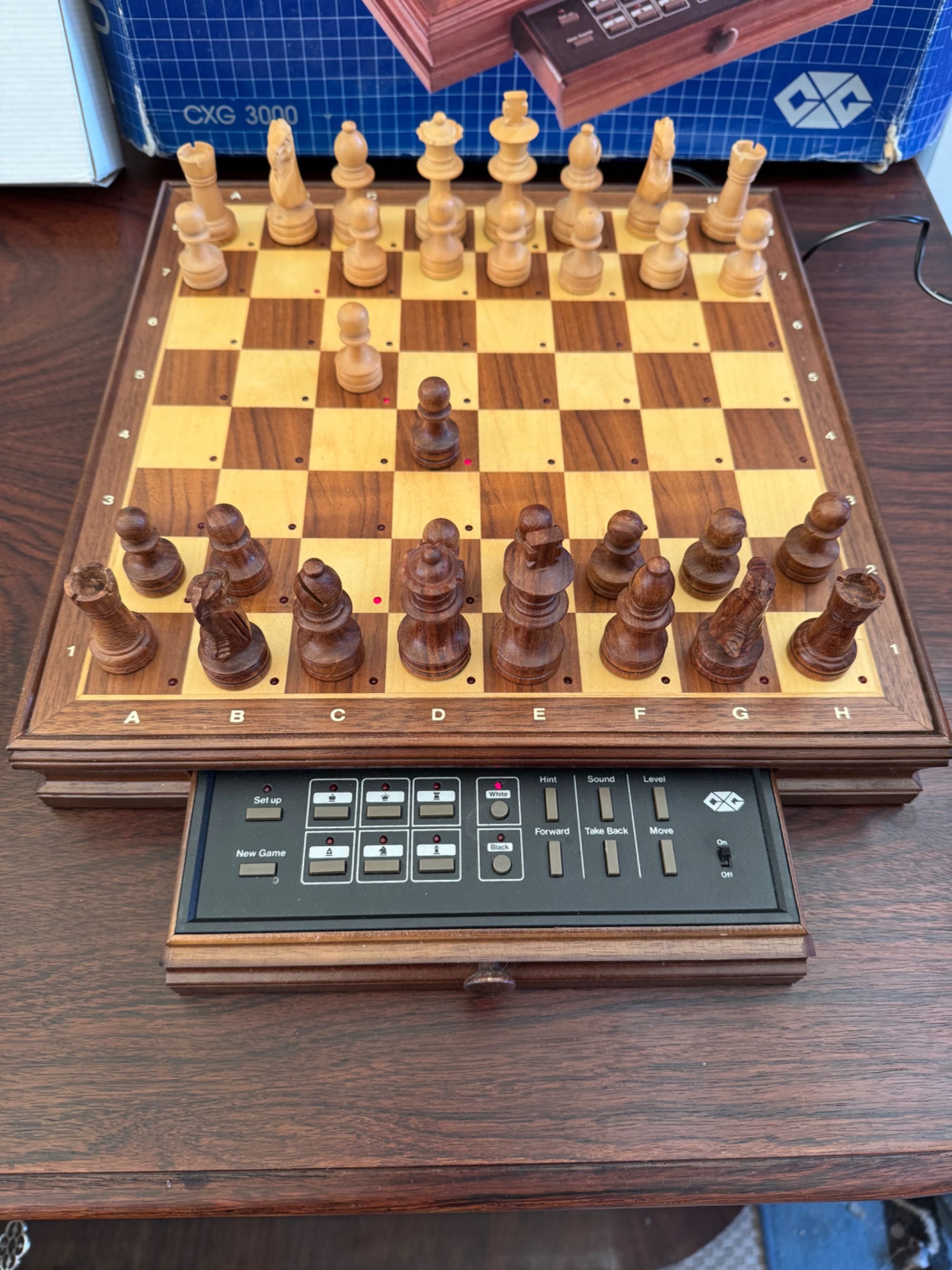 Komputer szachowy CHESS 3000
