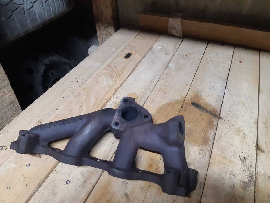 Коллектор выпускной Опель Астра 2 1.7 б.у 90467732