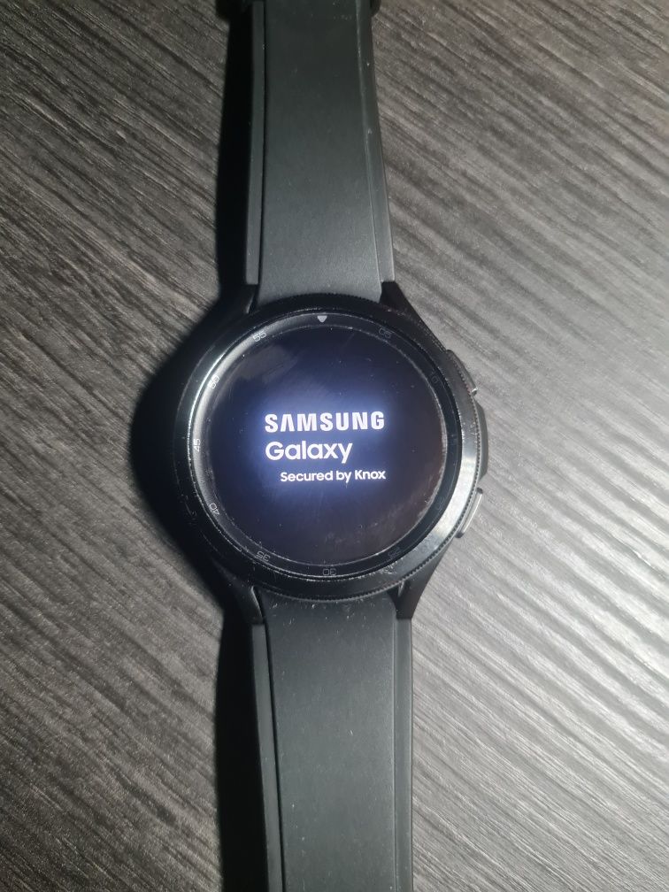 Samsung watch 4 + бездротова зарядка