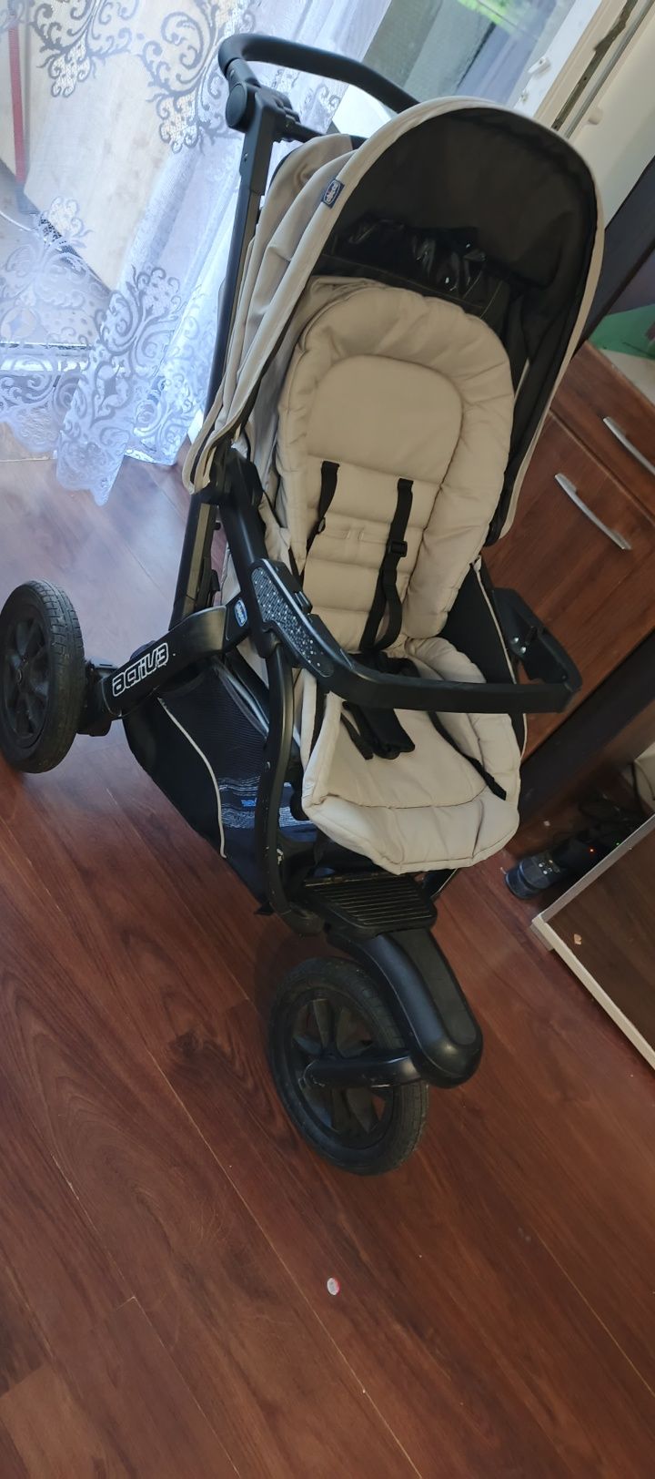 Wózek spacerowy Chicco Active