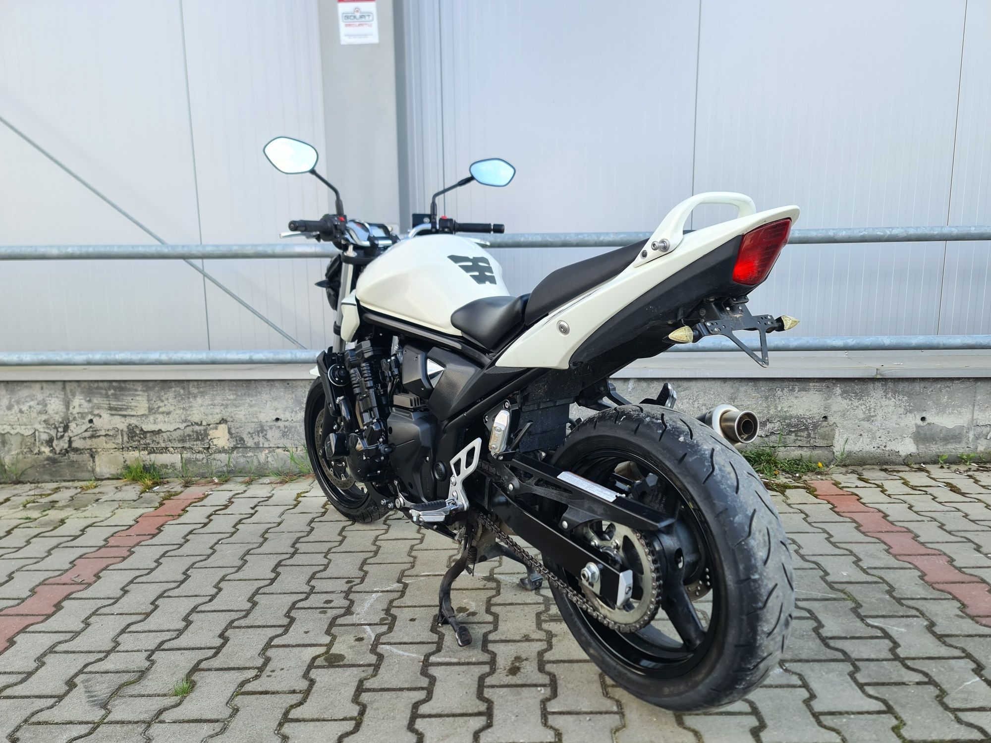 Suzuki Bandit 650 cm3 2012 rok