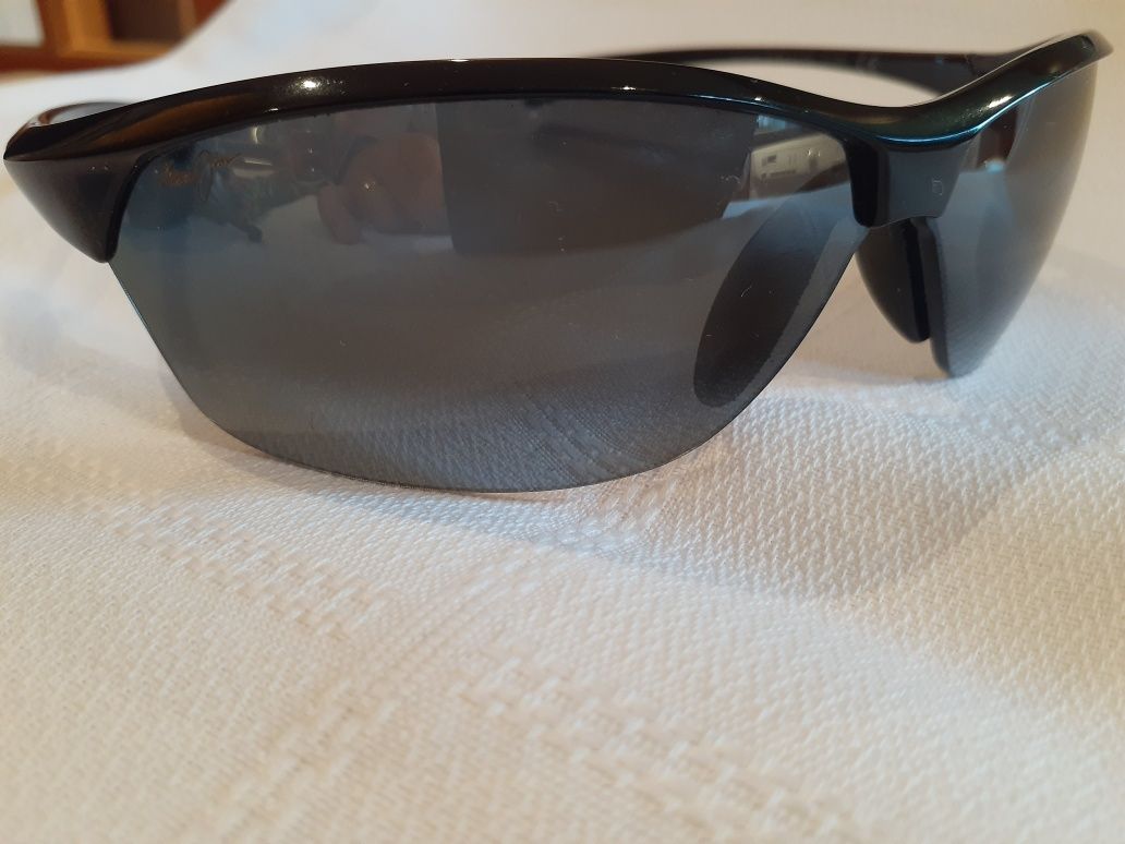 Óculos de sol - Maui Jim - Bom preço