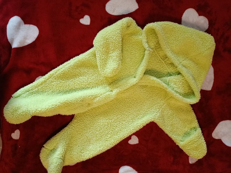 Дитячі речі  на дівчинку та хлопчика 0-3-6