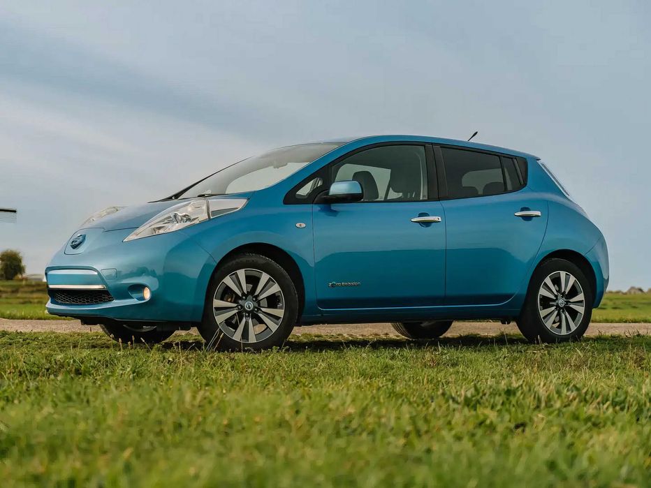 Nissan Leaf      2013