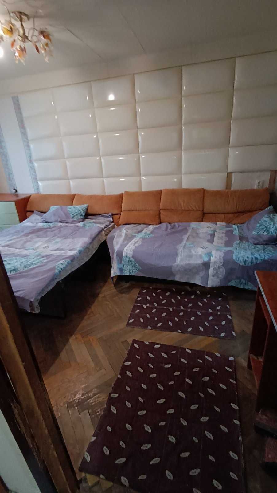 Місця у 3-місній кімнаті. Потижнево, Довгостроково. Виноградар, Київ