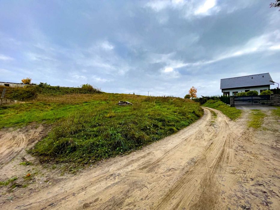 Działki w spokojnej okolicy Trzcianki – 1175 i 1320 m², media w drodze