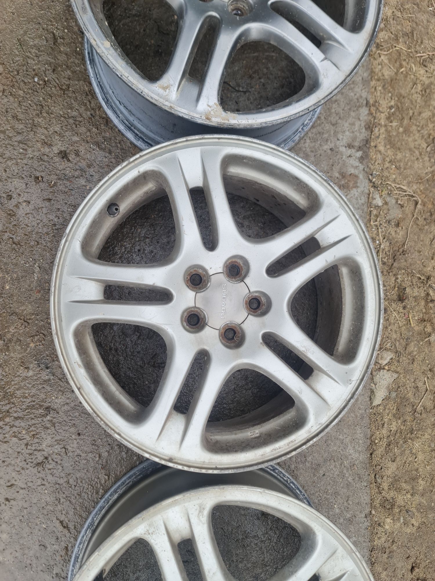Alufelgi subaru legacy b4 impreza . Orginalne japan lekkie . 17'