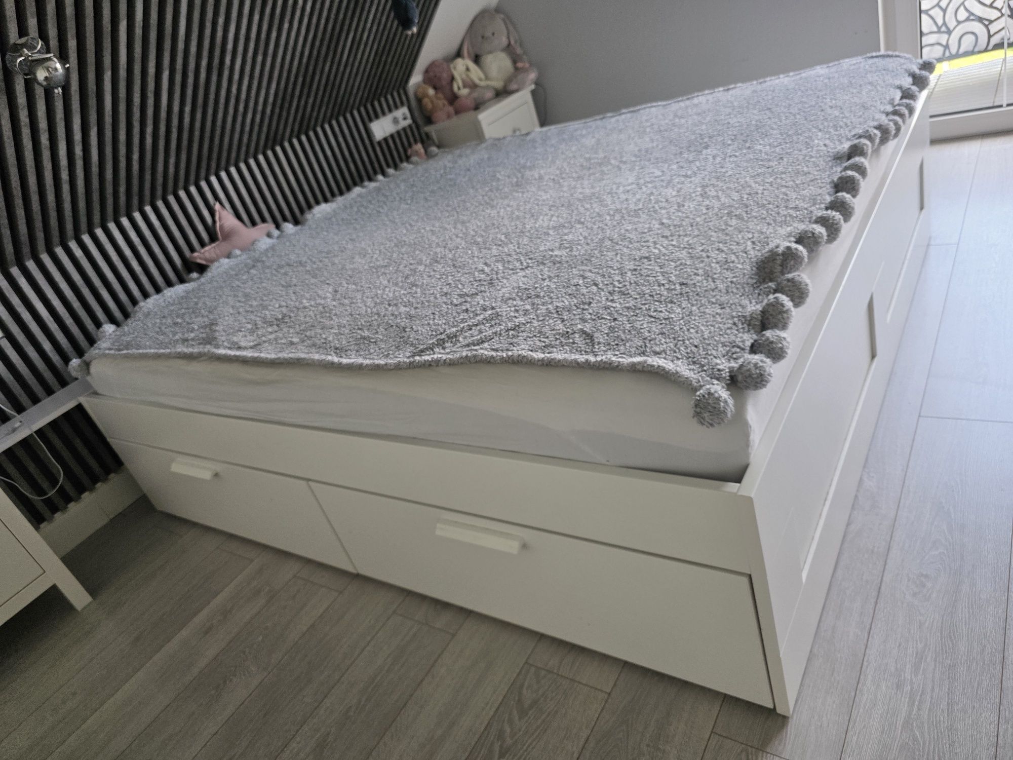 Ikea BRIMNES 180x200
Rama łóżka z szufladami, biały/Leirsund, 180x200