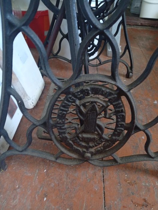 Швейна машина PFAFF