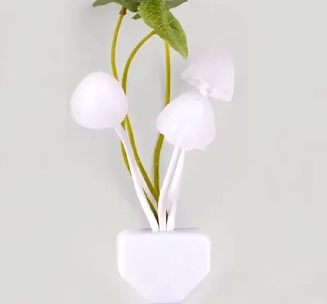 Kreatywny grzyb LED Avatar lampka nocna Bed Saving Sensor Light Lamp R