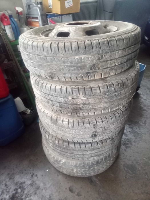 Pneus Michelin 195751