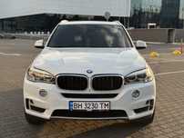 Продам BMW Х5, F15, 2017 год, в отличной помплектации, полностью обслу