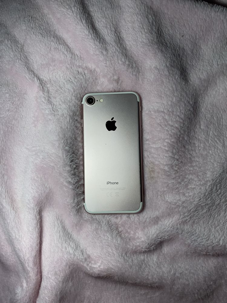 IPhone 7 на 32 гб